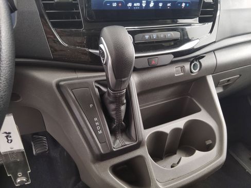 Certified 2024 Ford Transit 350 XLT image 22