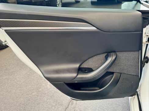 Used 2022 Tesla Model S Plaid AWD/4WD image 11