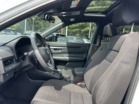 Used 2024 Honda CR-V Sport image 7
