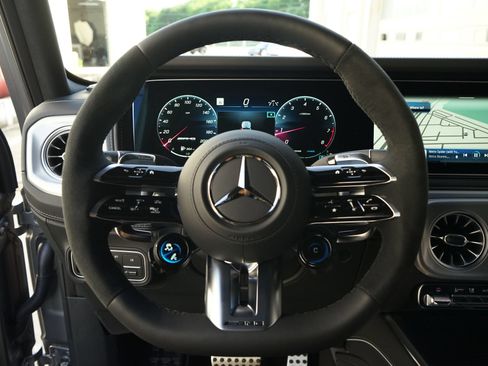 Used 2026 Mercedes-Benz G 63 AMG 4MATIC image 13