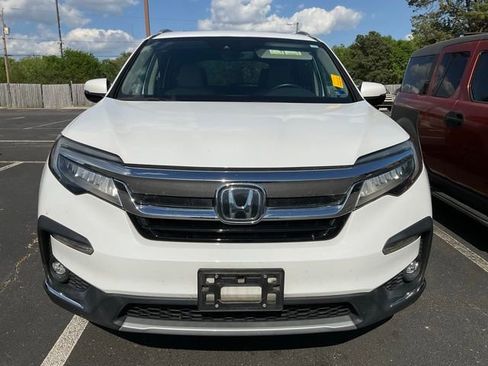 Certified 2021 Honda Pilot Touring image 2