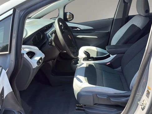Used 2019 Chevrolet Bolt LT FWD image 11