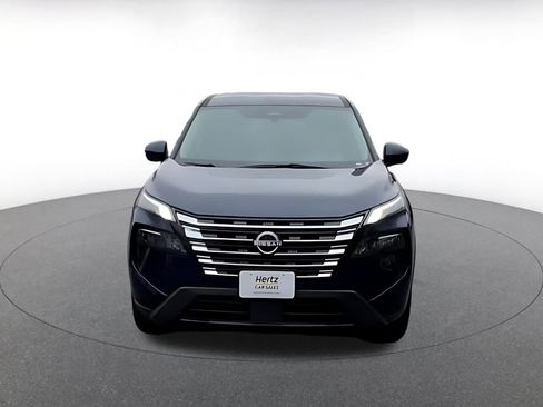 Used 2025 Nissan Rogue SV FWD image 4