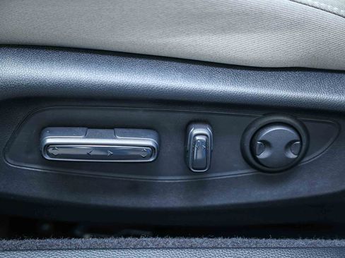 Certified 2025 Honda Accord SE image 27