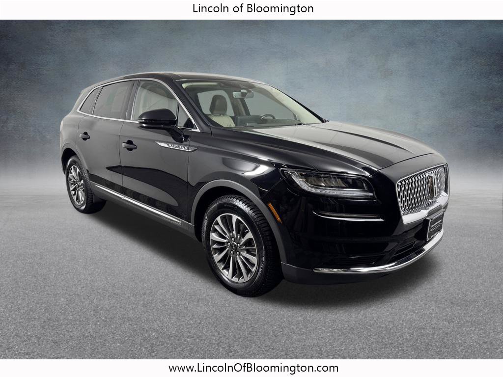 Used 2023 Lincoln Nautilus Reserve w/ Luxury Package AWD/4WD image 8