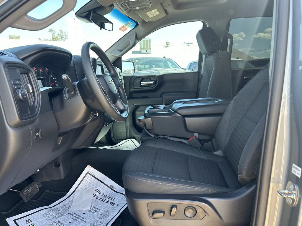 Used 2024 Chevrolet Silverado 1500 Custom RWD image 17