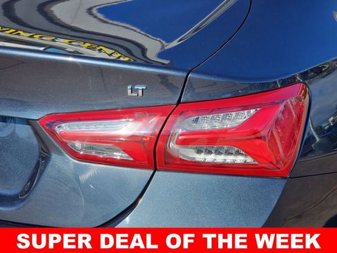 Used 2020 Chevrolet Malibu LT image 40