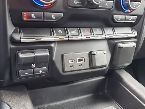 Used 2021 Chevrolet Silverado 1500 RST w/ Convenience Package II image 31