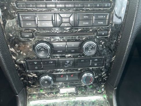 Used 2013 Ford Mustang GT Premium w/ Brembo Brake Pkg image 18