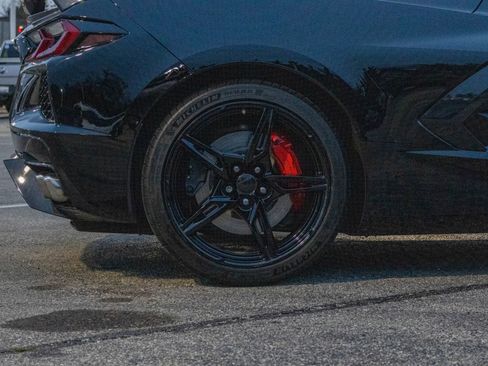 Used 2020 Chevrolet Corvette Stingray Premium Cpe w/ 3LT Preferred Equipment Group image 39