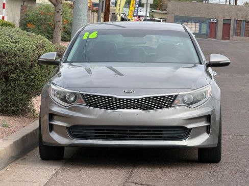 Used 2016 Kia Optima EX image 2