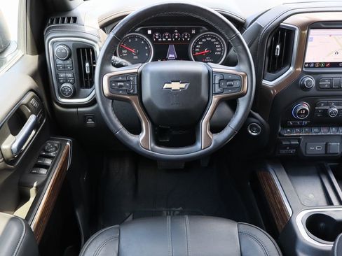 Used 2020 Chevrolet Silverado 1500 High Country w/ Technology Package image 25