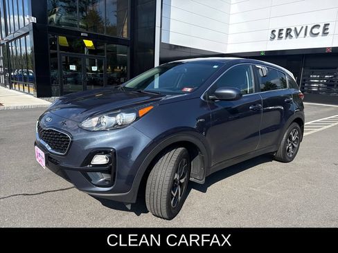 Used 2022 Kia Sportage LX AWD/4WD image 1