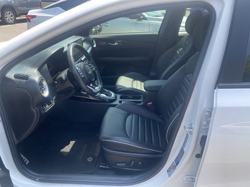 Used 2024 Kia Forte GT-Line w/ GT-Line Premium Package FWD image 17