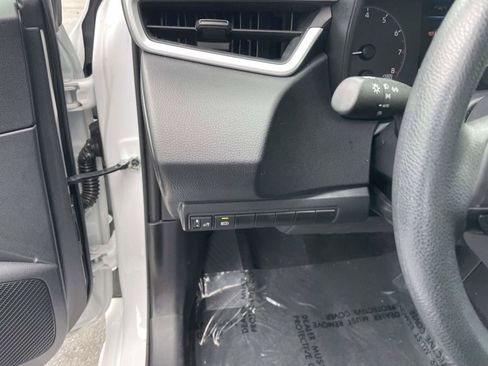Used 2024 Toyota Corolla LE FWD image 25