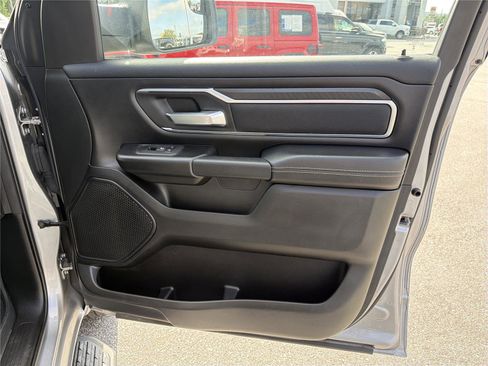 Used 2025 RAM 1500 Big Horn AWD/4WD image 13