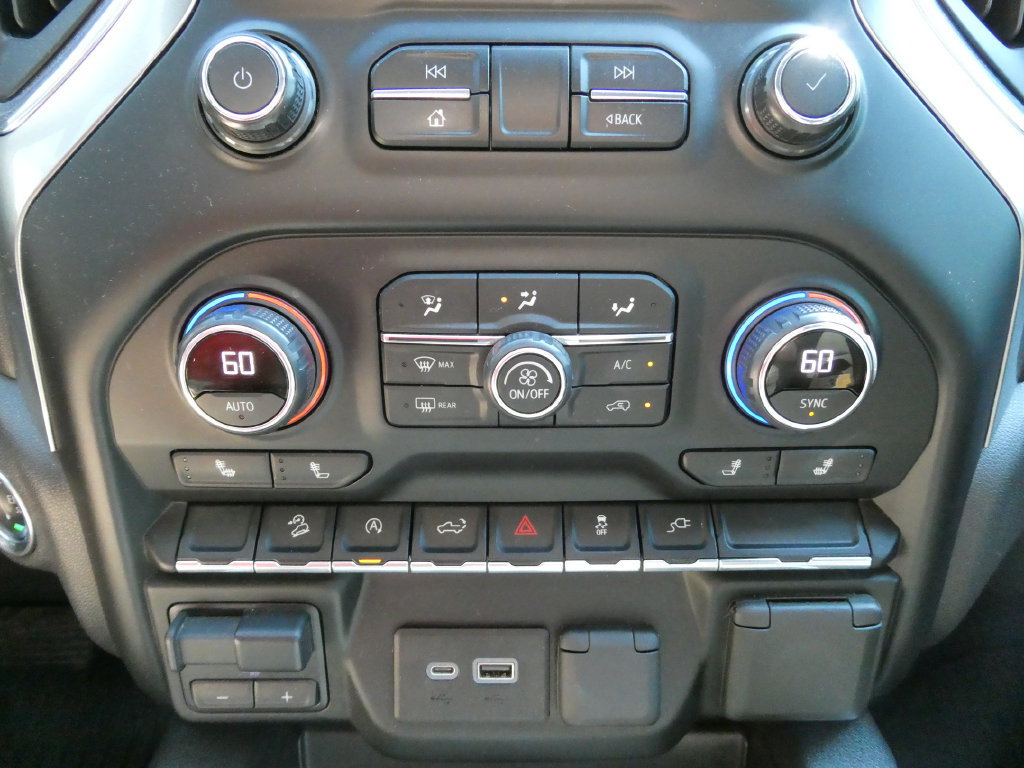Used 2020 Chevrolet Silverado 1500 LT Trail Boss AWD/4WD image 27