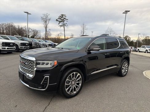 Used 2022 GMC Acadia Denali w/ Denali Ultimate Package image 7