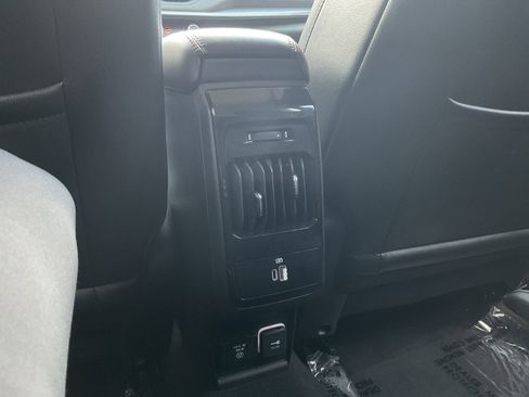 Used 2022 Jeep Compass Trailhawk w/ Sun and Sound Group AWD/4WD image 29