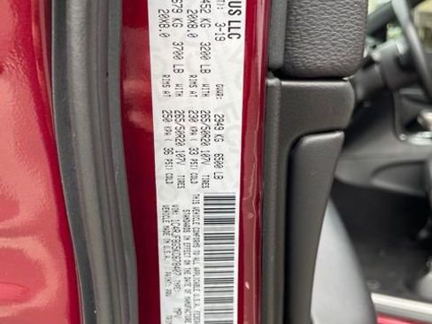 Used 2019 Jeep Grand Cherokee Limited X AWD/4WD image 38