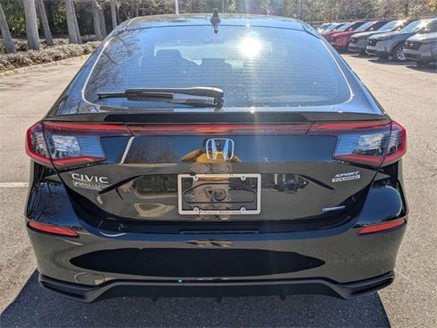 Certified 2025 Honda Civic Sport Touring image 9