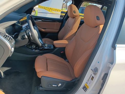 Used 2023 BMW X3 xDrive30i w/ Premium Package image 17