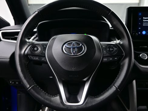 Used 2024 Toyota Corolla Cross AWD Hybrid image 22
