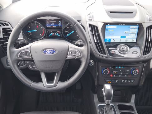 Used 2018 Ford Escape Titanium image 28