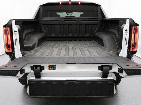 New 2025 GMC Hummer EV 3X image 7