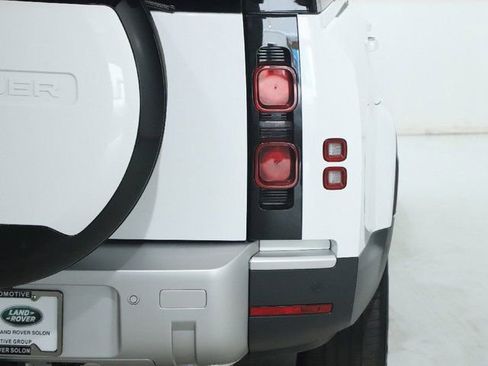 Used 2024 Land Rover Defender 130 S AWD/4WD image 40