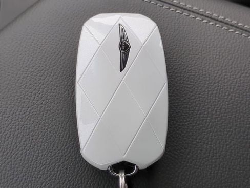 New 2026 Genesis G70 2.5T Prestige image 28