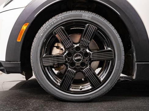 Used 2024 MINI Cooper S w/ Signature Upholstery Package FWD image 13