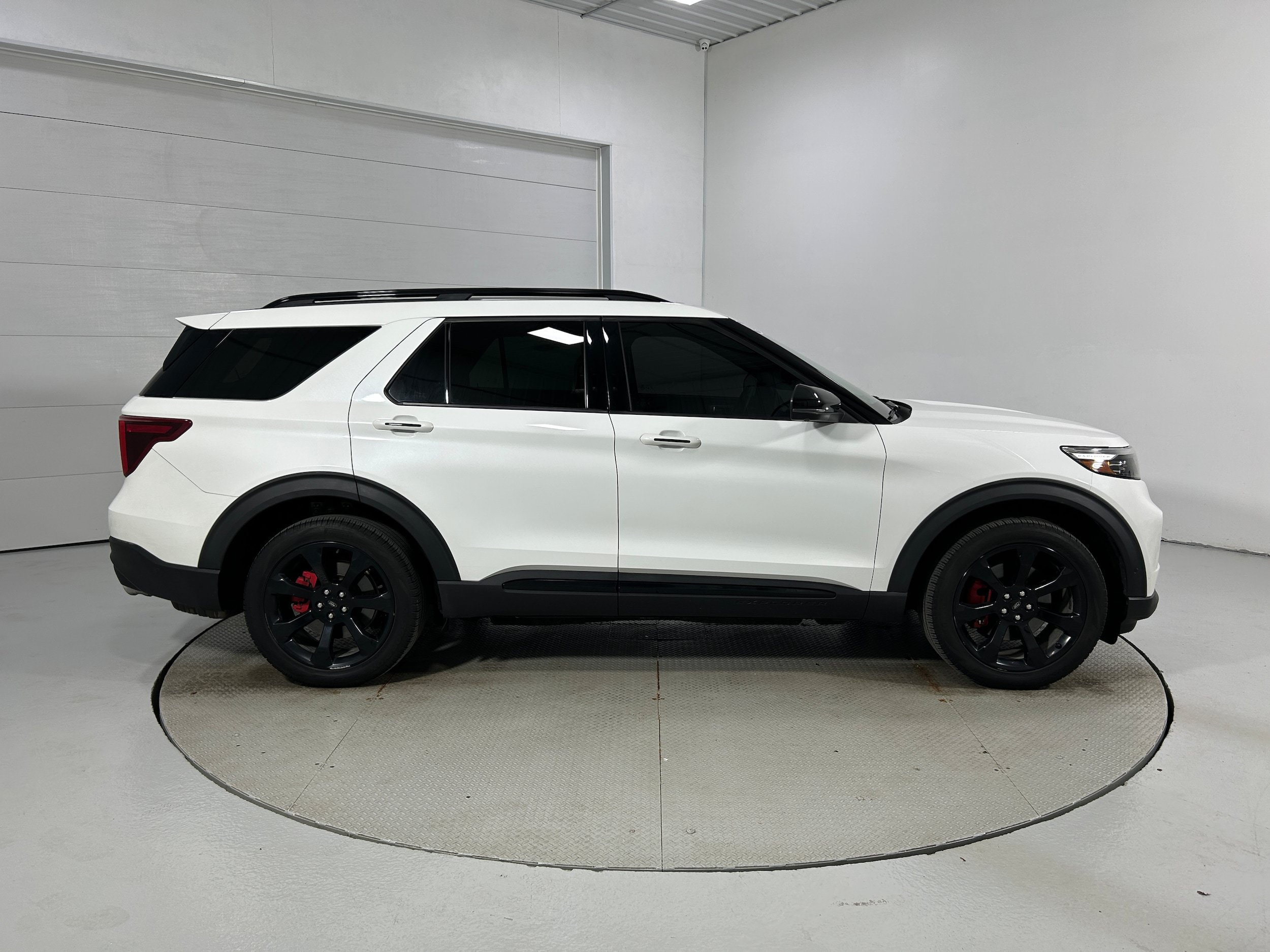 Used 2020 Ford Explorer ST w/ ST Street Pack AWD/4WD image 40