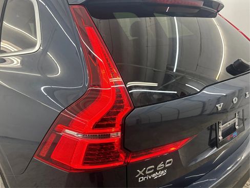 Used 2019 Volvo XC60 T5 Momentum w/ Multimedia Package image 35