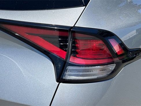 Used 2024 Kia Sportage LX image 46