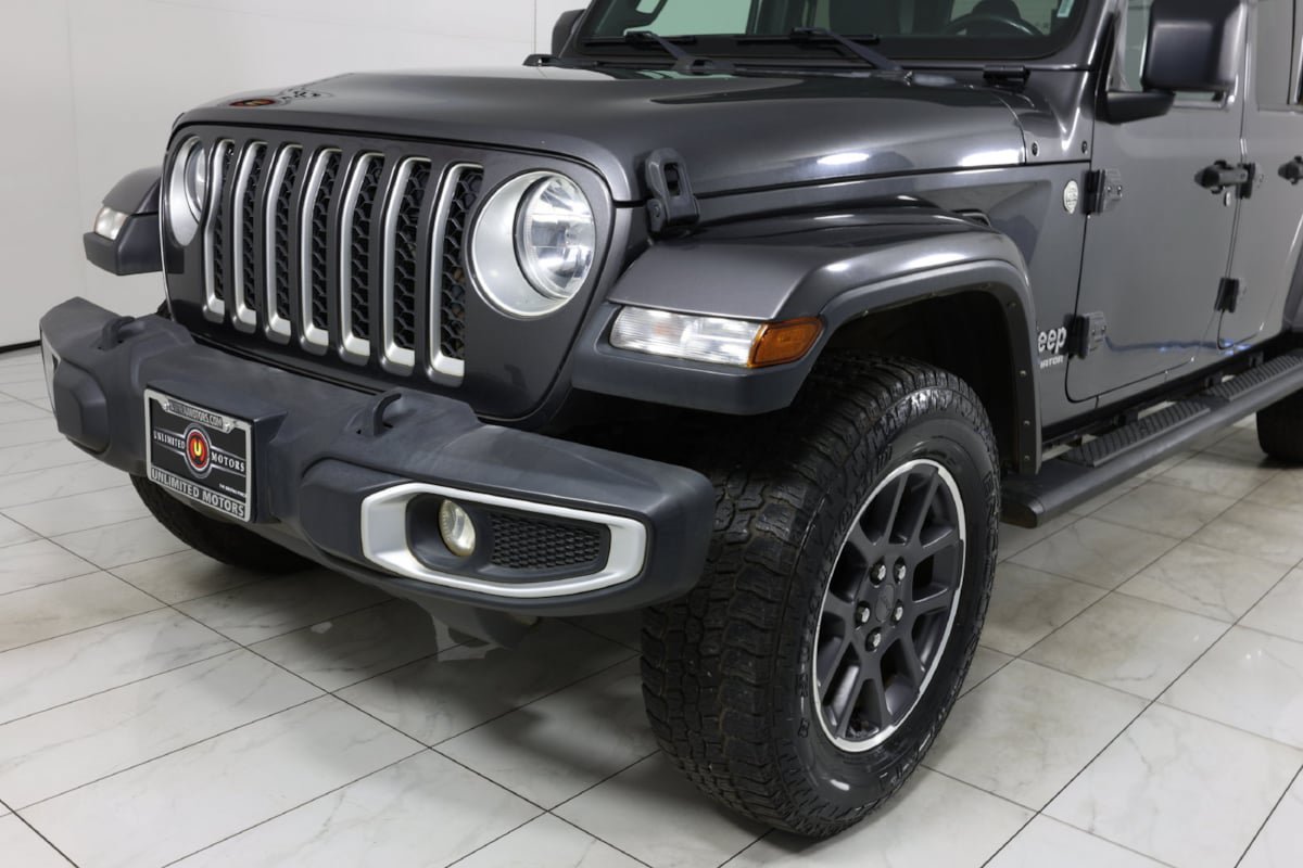 Used 2022 Jeep Gladiator Overland AWD/4WD image 43