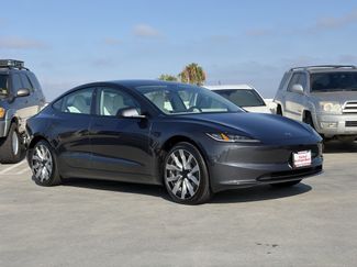Used 2025 Tesla Model 3 Long Range RWD video 2