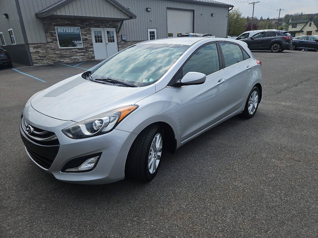 Used 2013 Hyundai Elantra GT FWD image 7