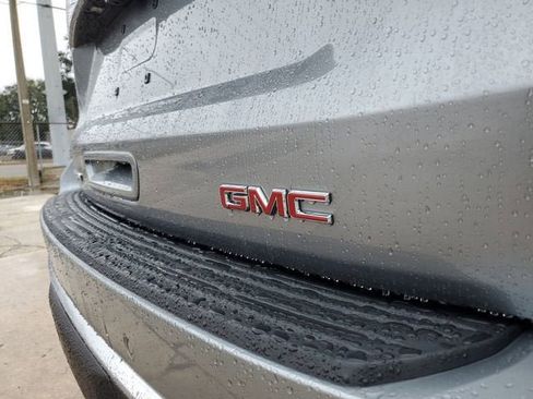 New 2026 GMC Yukon XL Denali image 7