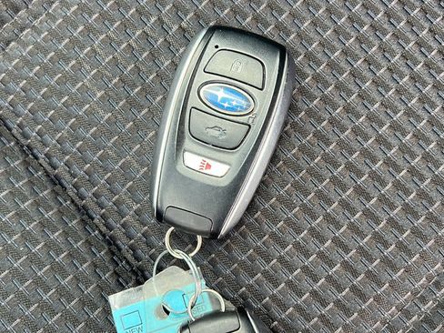 Used 2024 Subaru Forester Premium AWD/4WD image 29