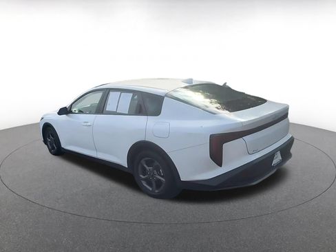 Used 2025 Kia K4 FWD image 9