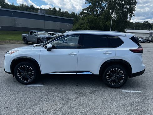 New 2026 Nissan Rogue Platinum w/ Platinum Premium Package AWD/4WD image 5