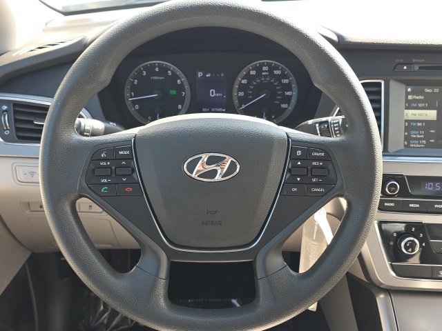 Used 2016 Hyundai Sonata SE FWD image 10