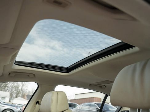 Used 2009 BMW 750Li image 17