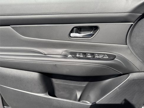 New 2026 Nissan Murano SV AWD/4WD image 17