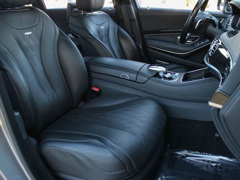 Used 2016 Mercedes-Benz Maybach S 600 image 24