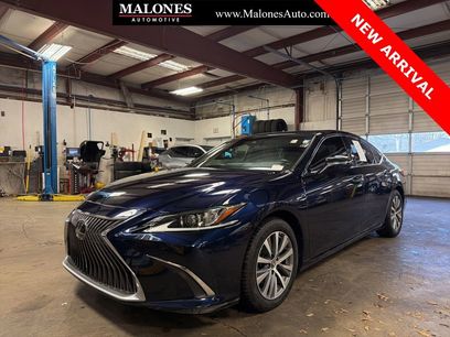 Used 2020 Lexus ES 350 w/ Accessory Package 2