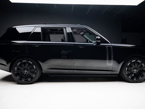 Used 2024 Land Rover Range Rover Long Wheelbase Autobiography AWD/4WD image 34