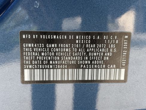 Used 2019 Volkswagen Jetta SE w/ Cold Weather Package image 37