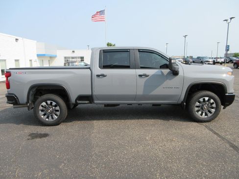 Certified 2025 Chevrolet Silverado 2500 Custom w/ Custom Value Package AWD/4WD image 4